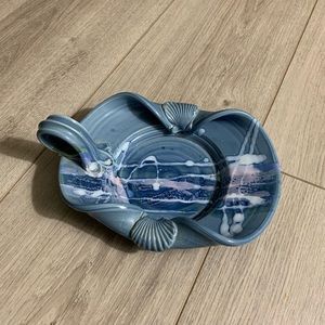 Vintage Colby Pottery Single Handled Dish w/ Seashell Sides 8 1/2” Handle to End